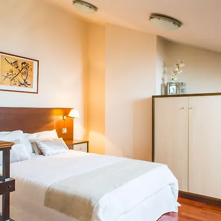 アパルタメントス ドゥナス デ リエンクレス *